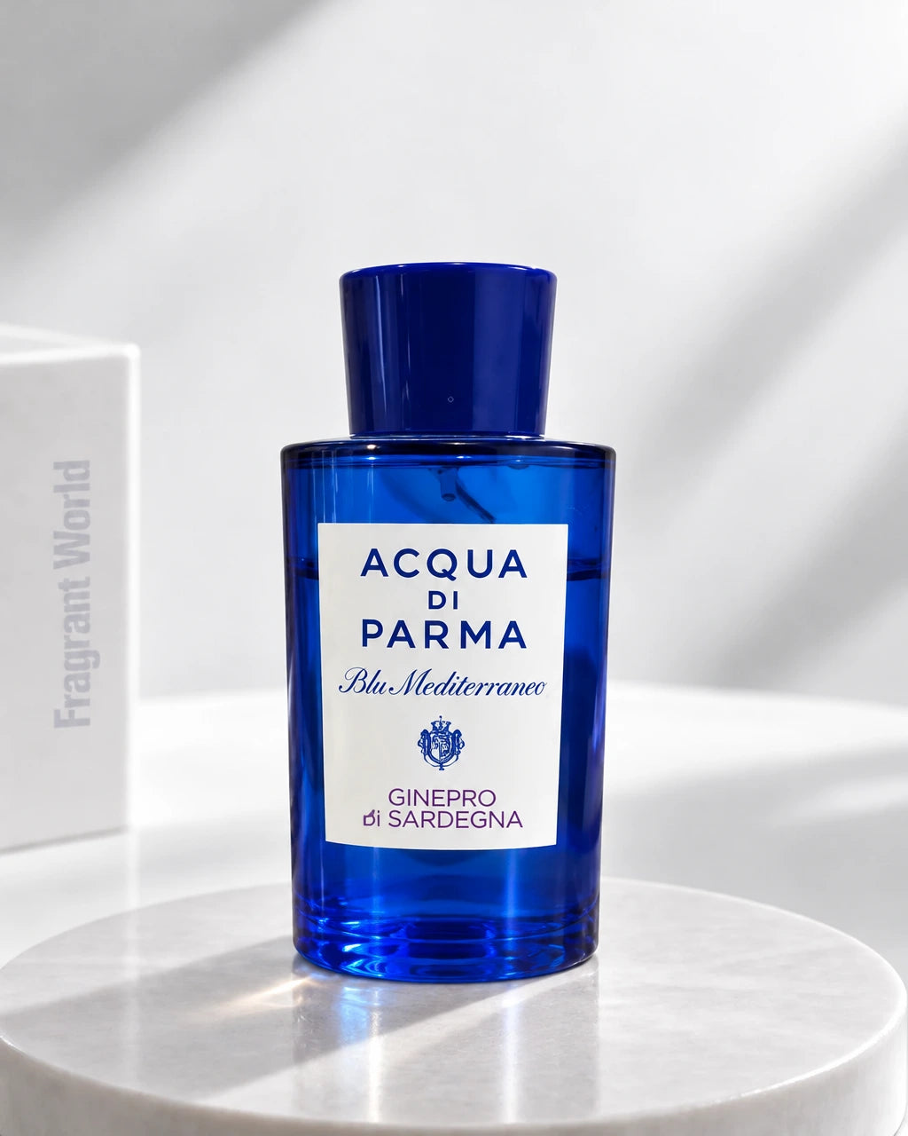 Acqua Di Parma 'Blu Mediterraneo' GINEPRO DI SARDEGNA | Recreate @visual reference 1 exactly as it is but my fragrance instead of the one in it, very naturally.