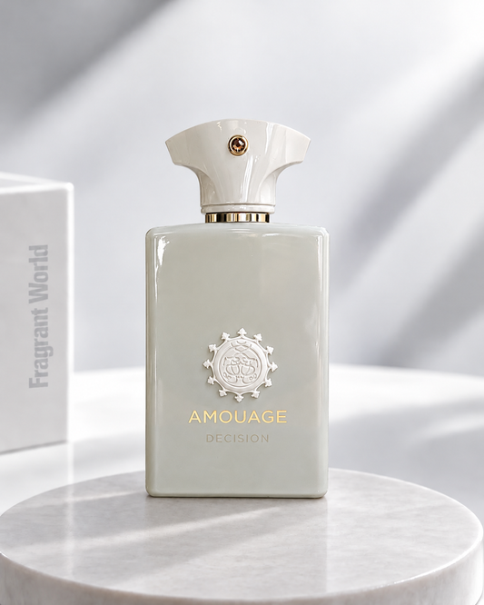 Amouage DECISION — fotografia principal Fragrant World