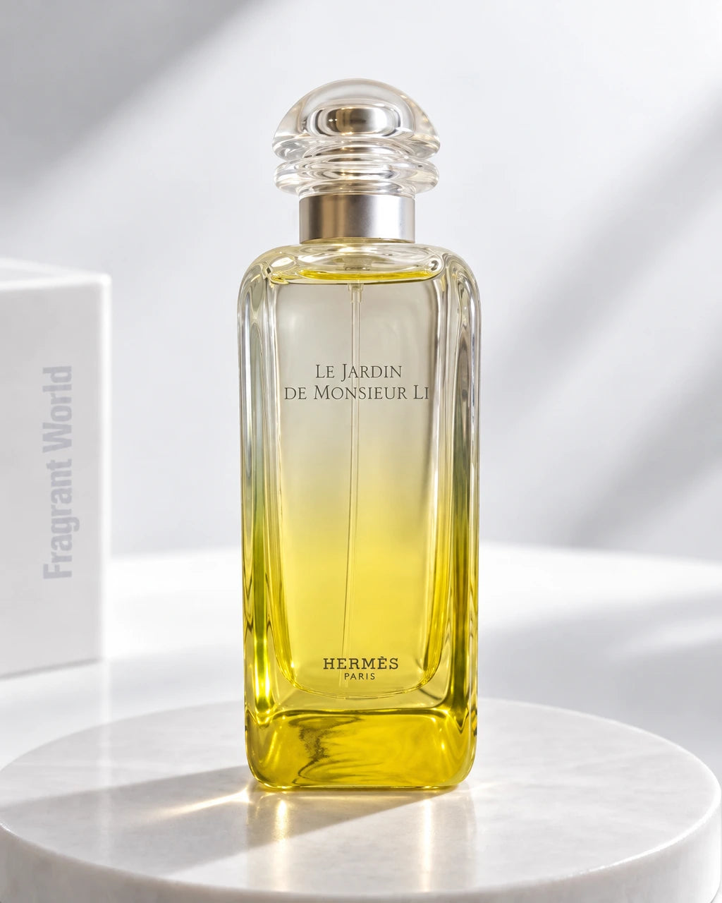 Hermès LE JARDIN DE MONSIEUR LI | Recreate @visual reference 2 exactly as it is but my fragrance instead of the one in it, very naturally.