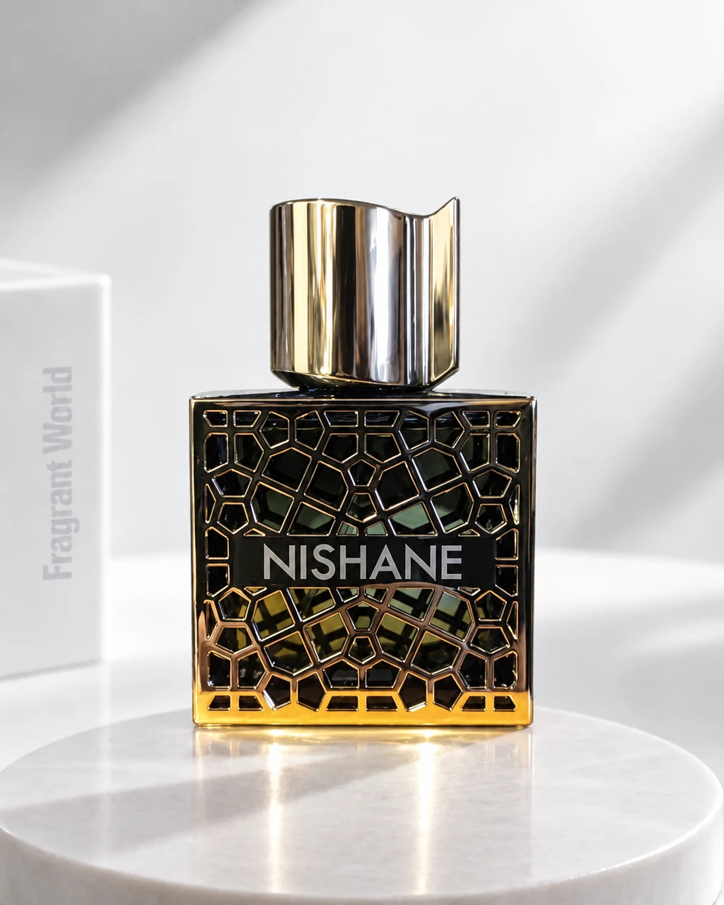 Nishane SHEM | Recreate @visual reference 2 exactly as it is but my fragrance instead of the one in it, very naturally.